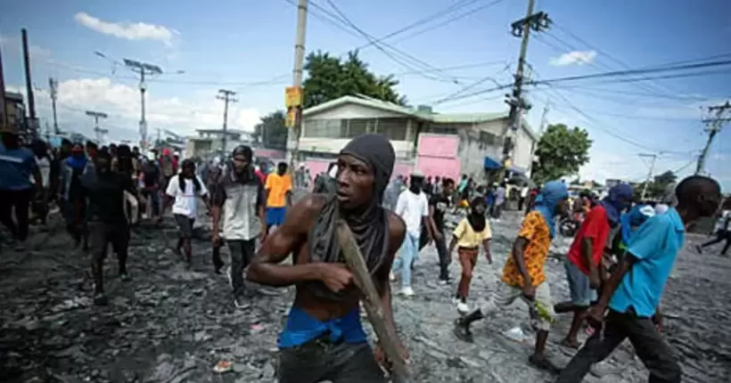 На Гаїті лінчували 12 підозрюваних у контрабанді осіб: їх били, а після - спалили