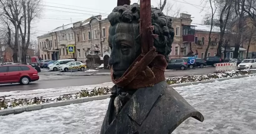 В Україні спростили процедуру демонтажу радянських пам’яток