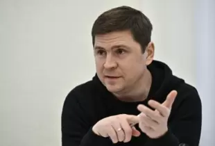 Подоляк про підрив автомобіля з Прилєпіним: Російська репресивна машина наздоганяє всіх