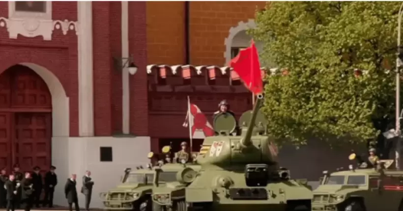 “Ріденький” парад у Москві: був єдиний танк, і той привезений з Лаосу, - Міноборони