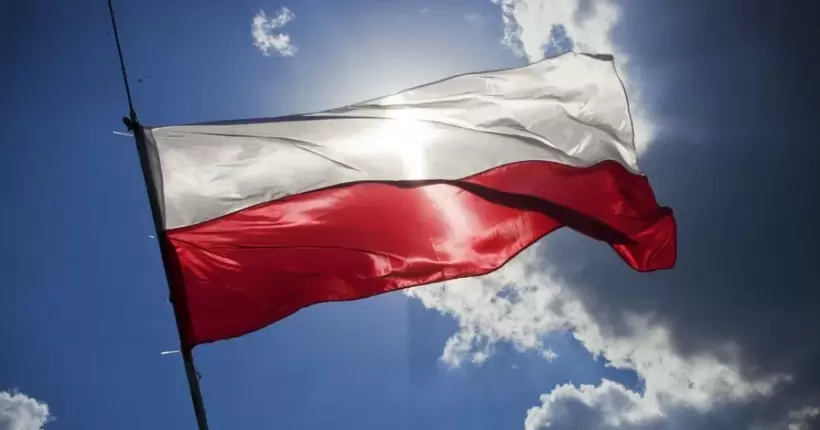 Польща закриває кордон для російських і білоруських вантажівок 