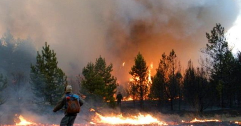 Лісові пожежі в Канаді охоплюють все більше провінцій: людей евакуюють вже з Квебеку