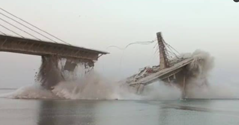 В Індії вже вдруге завалився недобудований міст, який мав бути завершений ще у 2020 році