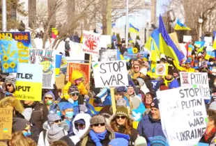 В Угорщині рівень підтримки українських біженців є найвищим у Східній Європі