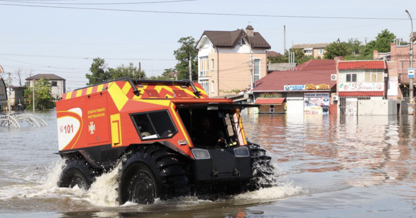 МВС відзвітувало про ситуацію на затоплених територіях: евакуйовано 2 334 особи, підтоплено 3 375 будинків