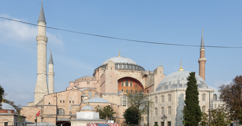 Увігнали ніж в серце: у Стамбулі зарізали російського туриста