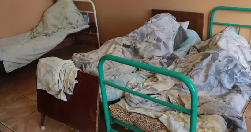 Зв’язували і тримали дітей в антисанітарії: в інтернаті на Дніпропетровщині виявили кричущі порушення