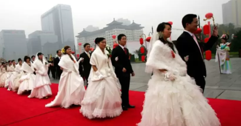 План партії не спрацював: кількість шлюбів у Китаї впала до рекордно низького рівня