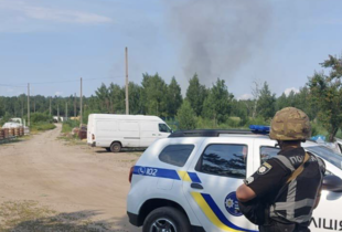 Під Києвом лунають вибухи: у поліції кажуть про детонацію російських боєприпасів