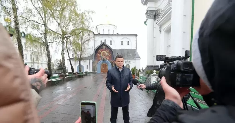 У НАБУ показали, як чиновники з Тернопільщини домовлялись про хабар