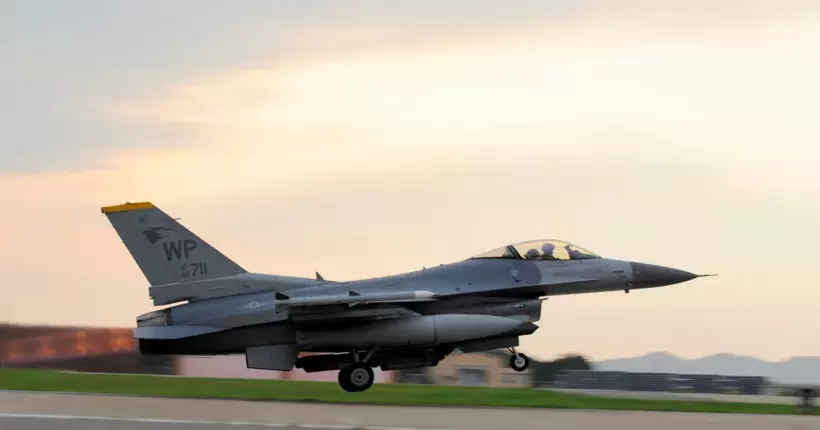 Будуть різними: Ігнат розповів про терміни навчання українських пілотів на F-16