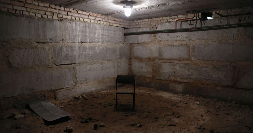 Організували катівні у Херсоні та застосовували тортури: судитимуть трьох росіян