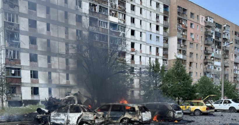 Окупанти вдарили по Первомайському на Харківщині 