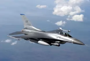 Резніков заявив про створення коаліції з навчання українців на F-16