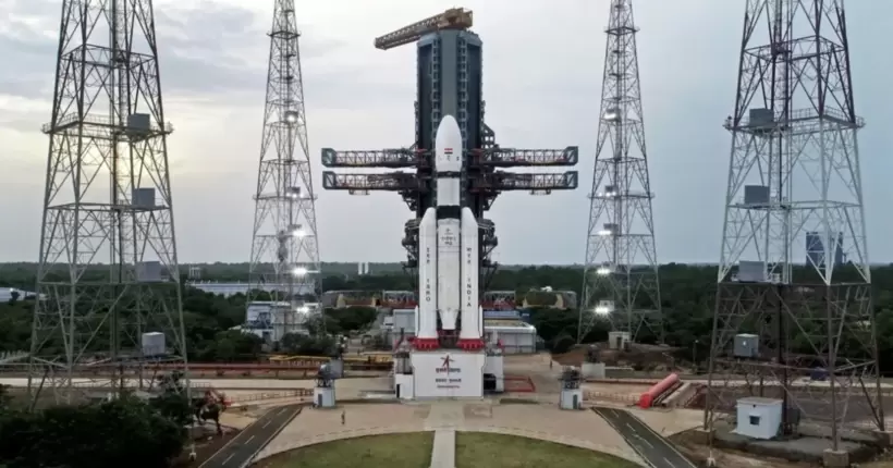 Індія здійснила успішний запуск місії з висадки на Місяць (ВІДЕО)