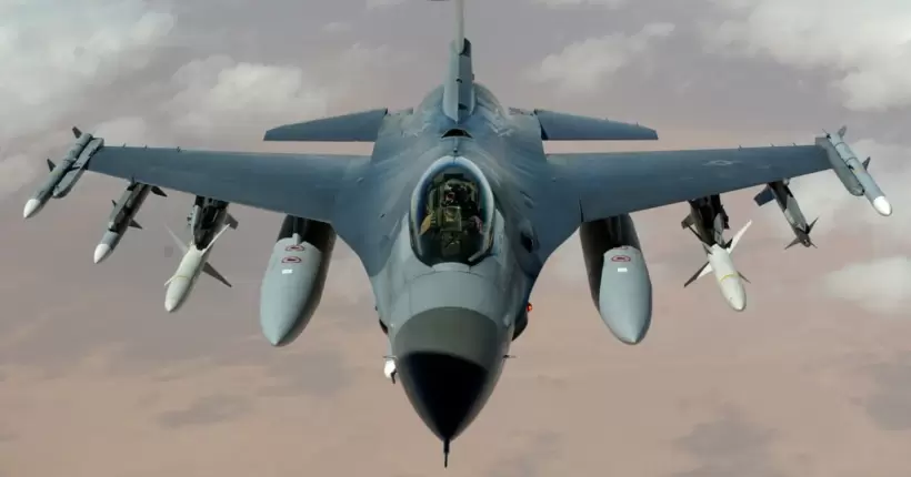 У Повітряних Силах розповіли, чи поїхали вже пілоти ЗСУ навчатися на F-16