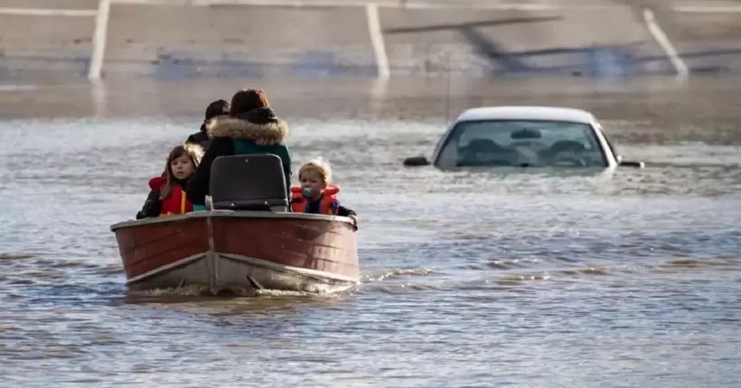 Найсильніший дощ за 50 років: Канаду накрила масштабна повінь