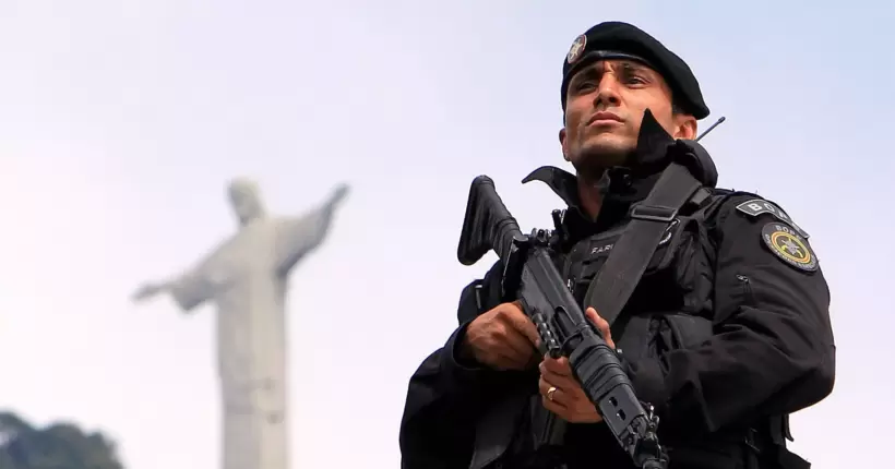 У Бразилії під час поліцейських рейдів загинули десятки людей