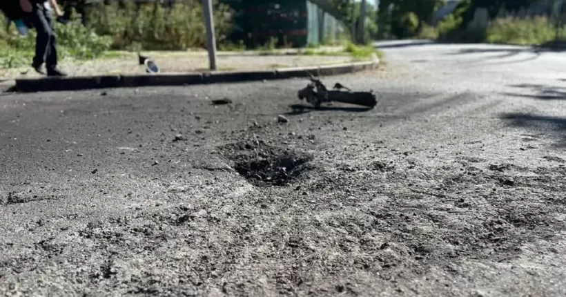На Харківщині ворожий снаряд влучив у житловий будинок, є жертва