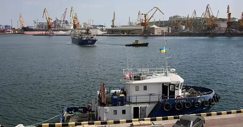 Коридори для суден в Чорному морі: в ВМС ЗСУ пояснили, чим вони відрізняються від 