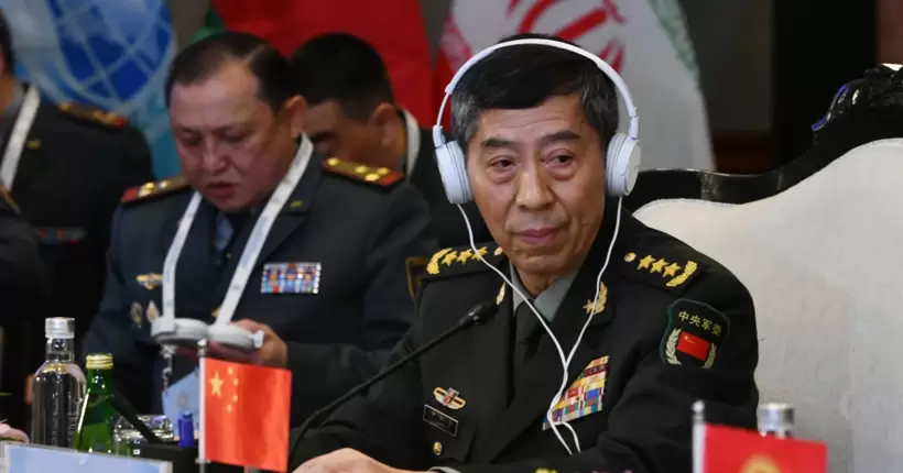 Міністр оборони Китаю їде з візитом до Москви та Мінська
