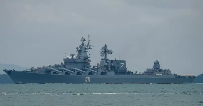 У Чорному морі рф утримує угруповання з 14 кораблів, - ОК 