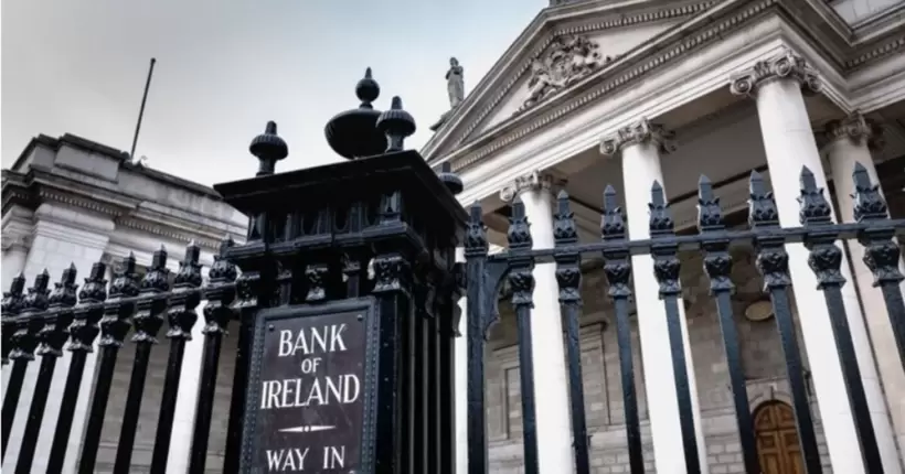 Аукціон небаченої щедрості: банкомати Bank of Ireland через збій стали видавати по €1000 кожному