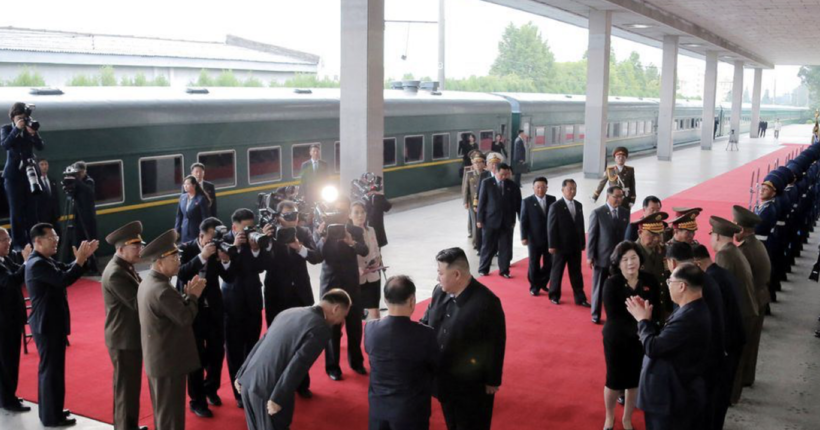 Лідер КНДР Кім Чен Ин прибув до росії на переговори з Путіним: у США відреагували