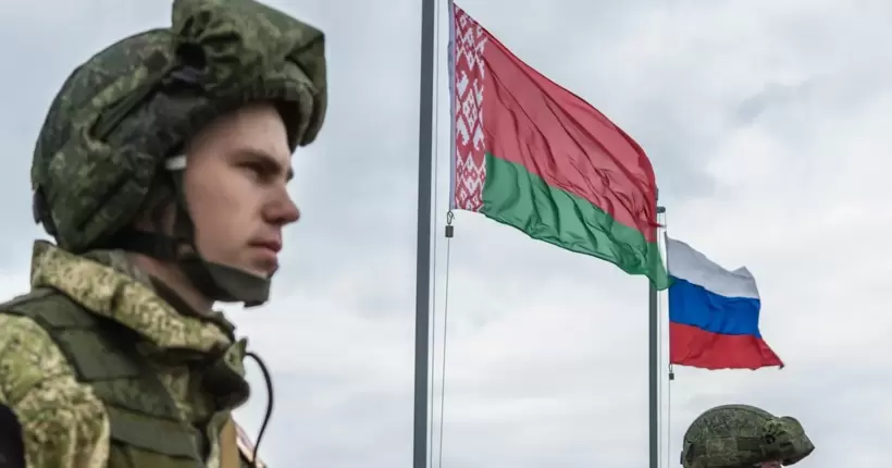 Білорусь вкотре продовжила спільні військові навчання з рф