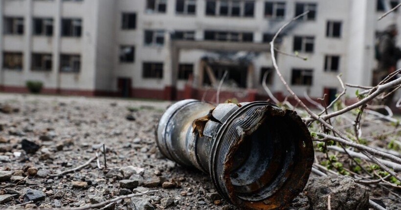 Росіяни касетними снарядами атакували Запоріжжя: загинула жінка