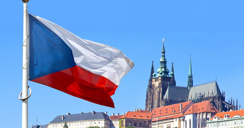 МЗС Чехії викликало російського посла через обстріл Грози
