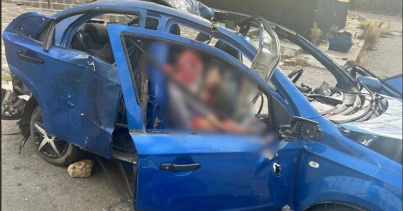 Росіяни атакували з дрона автівку у Бериславі: є загибла та поранені