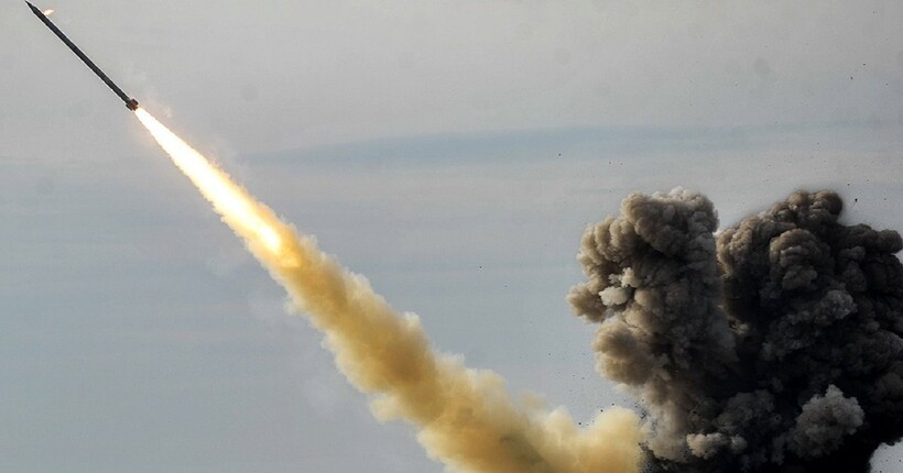 Ворог накопичує ракети, щоб бити по об'єктах інфраструктури, - Гуменюк