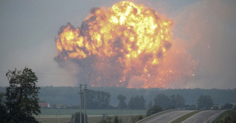 Експерт: У 2015-2018 роках через вибухи на складах Україна втратила понад 200 тисяч тонн боєприпасів