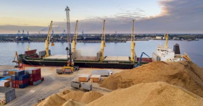 Зерновий коридор працює, наближаємось до 1500 тонн експортованого збіжжя, — Плетенчук