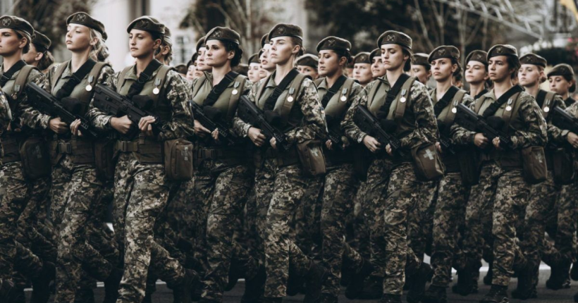 Понад 5000 військовослужбовиць в Україні обіймають керівні посади