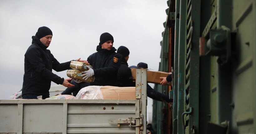 У Запоріжжі на складі знайшли 200 тонн гуманітарної допомоги