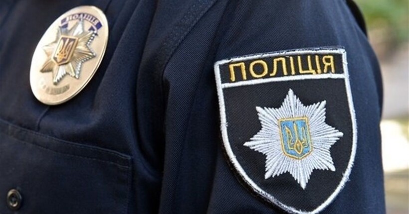 В Києві правоохоронці затримали чоловіків, які скоїли напад на підприємця та відібрали понад два мільйони гривень