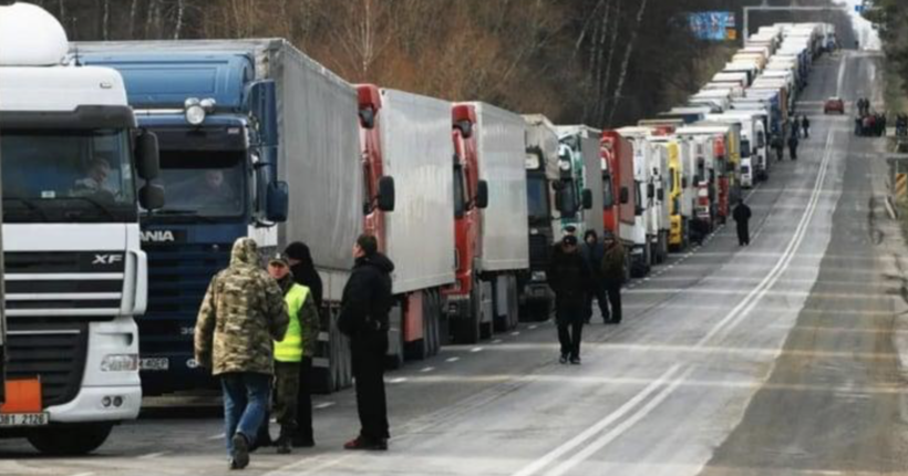 Посол України оголосив про ноту польському МЗС через смерть двох українських водіїв на кордоні