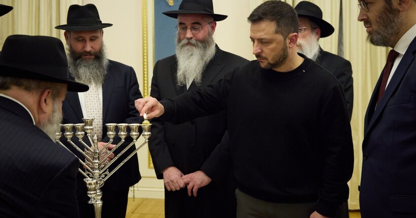Зеленський привітав єврейську громаду із Ханукою: 