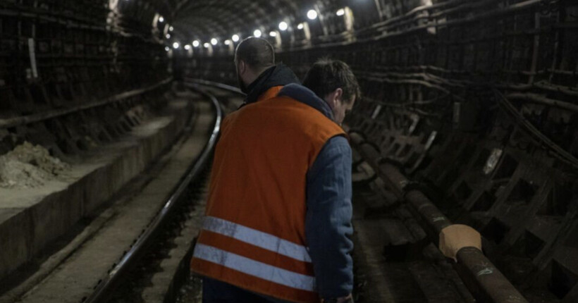 Який вигляд зараз мають підтоплені тунелі київського метро: ​​у прокуратурі показали фото
