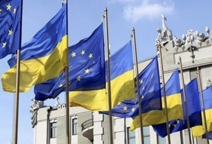 Рішення Євроради щодо вступу України в ЄС: як на це відреагували українські та європейські політики