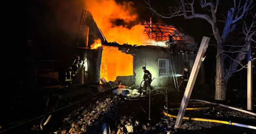 На Одещині збитий дрон упав у житловий квартал і вибухнув