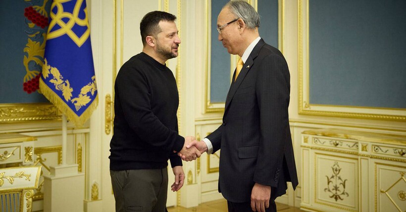 Посол Японії відвідав Україну і зустрівся з Зеленським