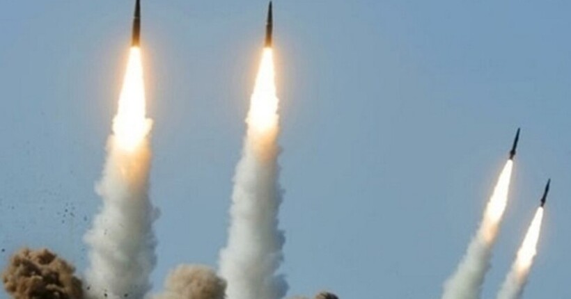 На Дніпропетровщині українські захисники збили ворожу ракету