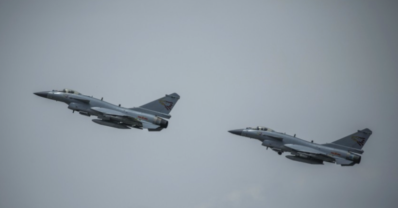 Китайські військові літаки та кораблі посилили активність навколо Тайваню