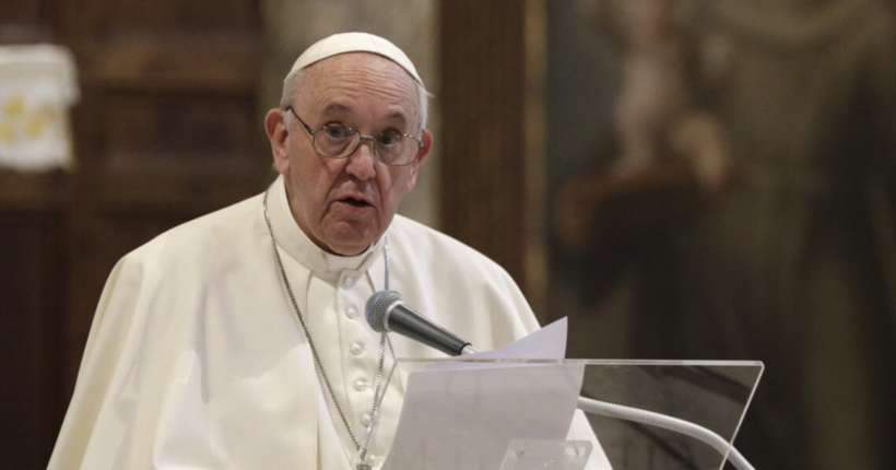 Папа Римський в різдвяному посланні попросив миру для України