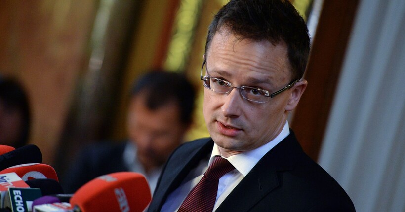 Глава МЗС Угорщини Сіярто анонсував зустріч з Єрмаком у січні