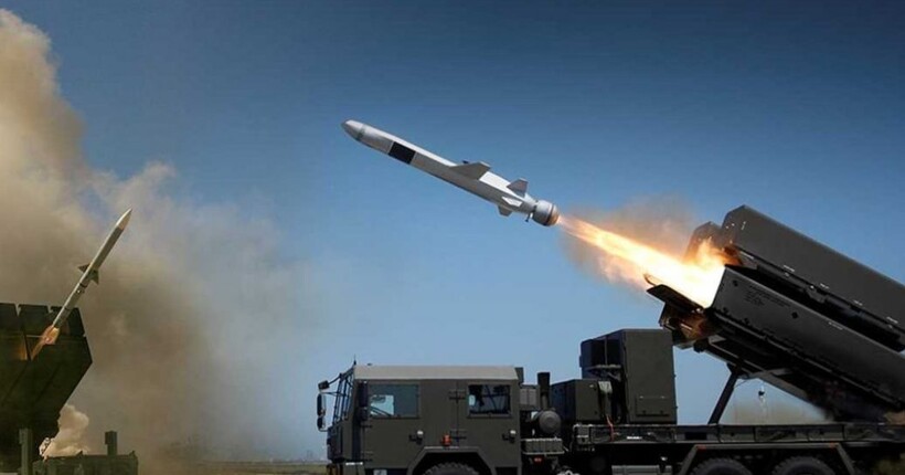 Нарожний: Російська ППО мала змогу збивати ракети в полі, а не над Бєлгородом