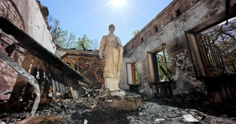 Пошкоджені росіянами культурні об'єкти Україна відновлюватиме після війни
